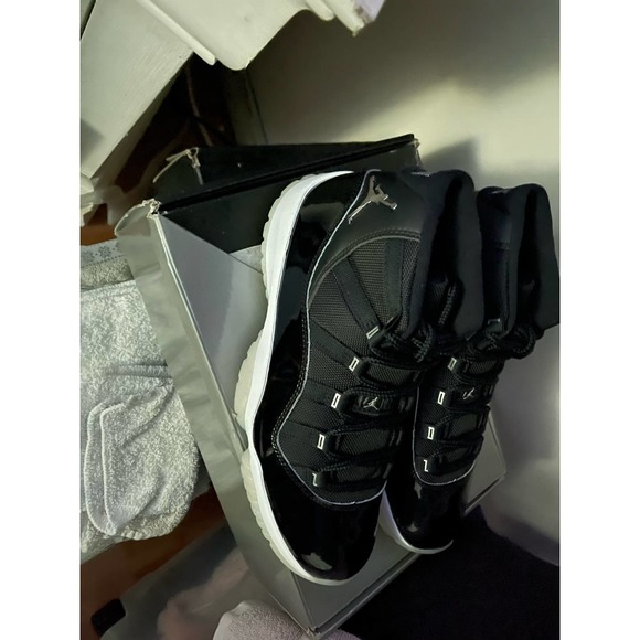 All 10.5 main image 14